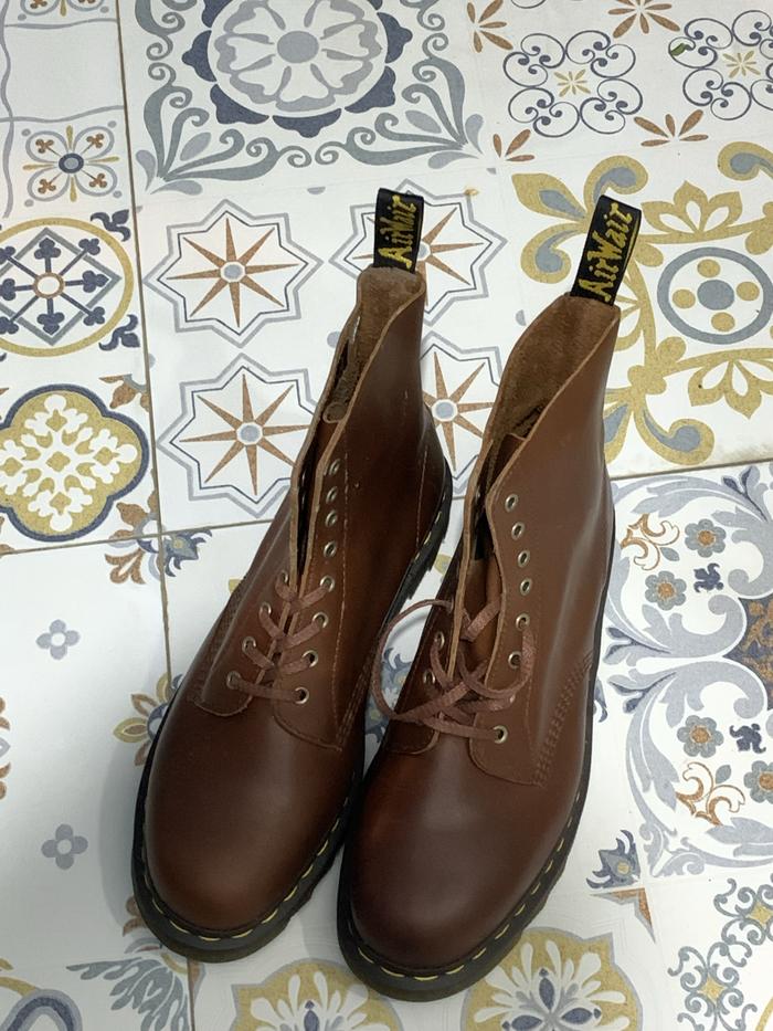 Sepatu Dr. Martens 1460 Pascal Ziggy Tan Luxor