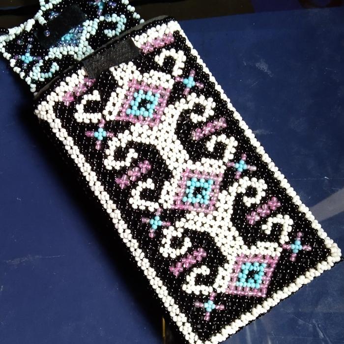 Koleksi dompet hp lawas bahan manik kerajinan tangan bekas