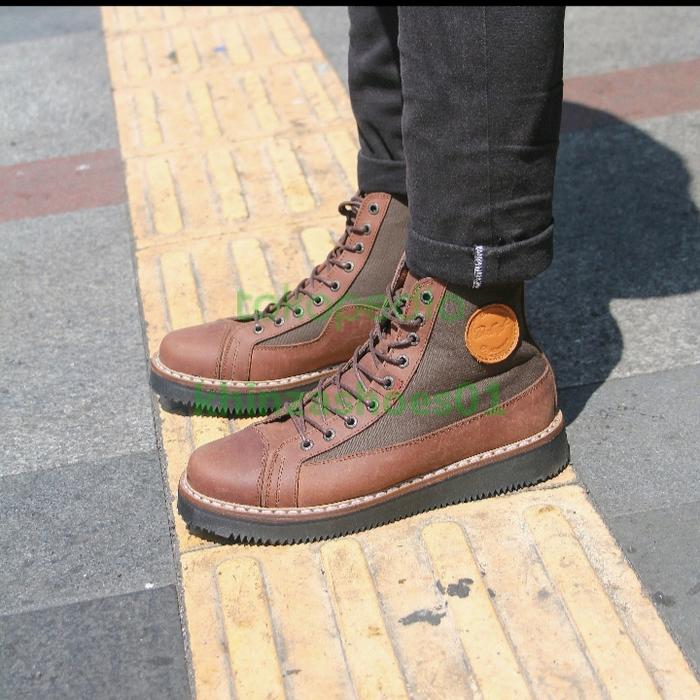 sepatu boots kulit Bradley morison