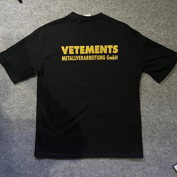 Vetements Metallverarbeitung GmbH Tshirt Hoodie Oversize