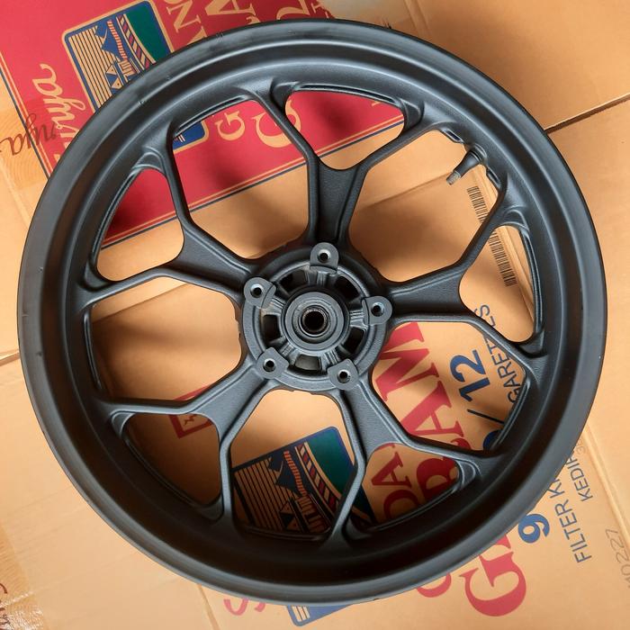 velg original xabre belakang