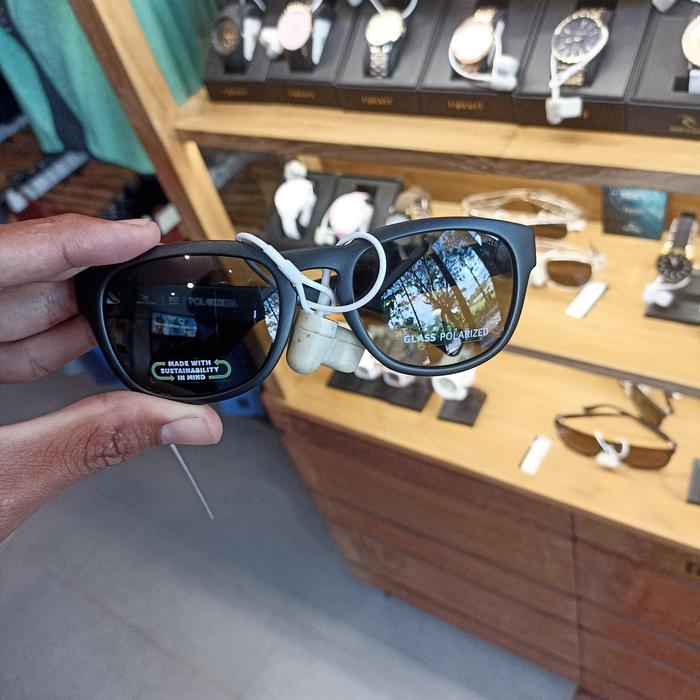 KACA MATA PRIA RIP CURL ORIGINAL RESPONSE BIO POL GLASS