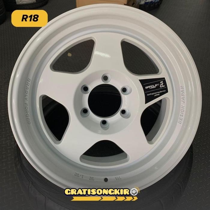 velg Offroad Rally r18 BRADLEY TAKUMI velg mobil 18 Pajero Fortuner