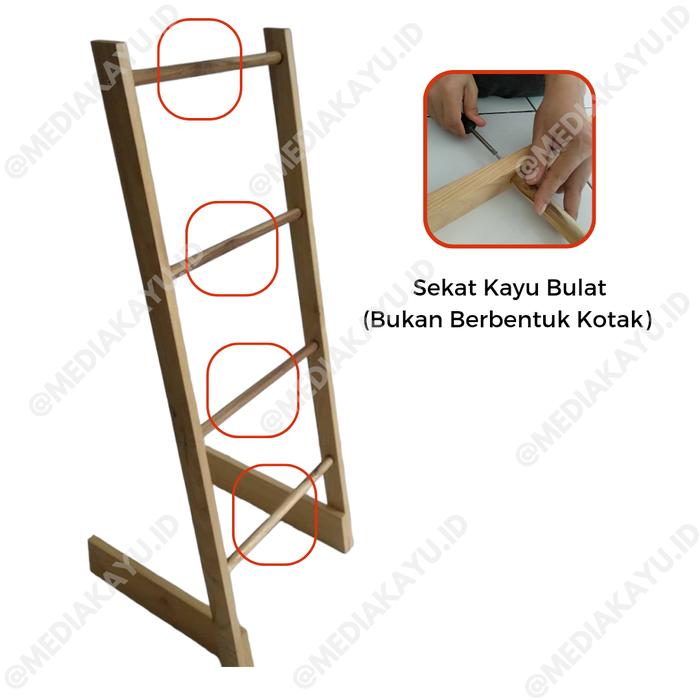 Ladder Hanger / Tangga Tempat Sajadah