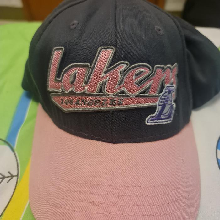 topi NBA lakers