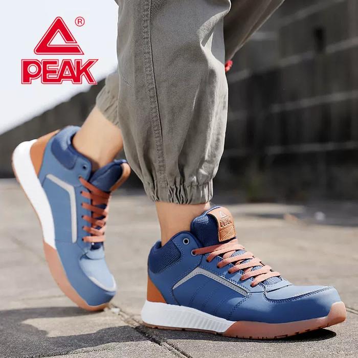 Safety Shoes PEAK Sepatu Safety Sneakers Sporty Casual Pria dan Wanita Sepatu Kerja Proyek Lapangan 