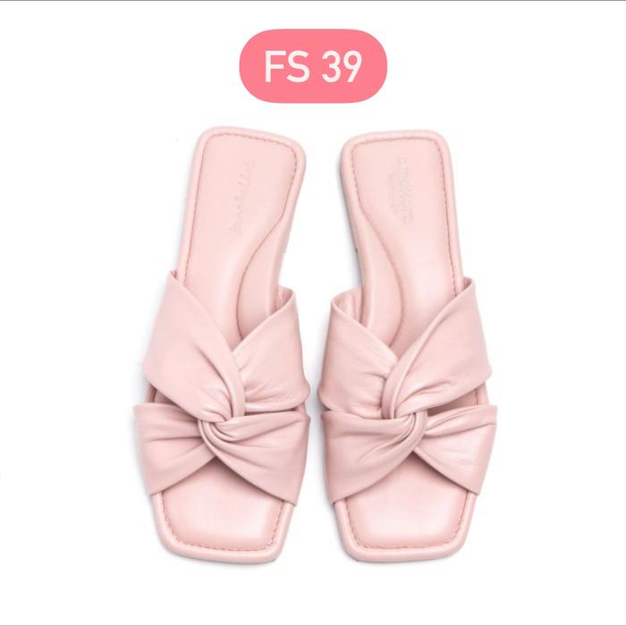 Amazara x Mmehuillet - Twister Sandals in Pink size 39 (24-24,5cm)