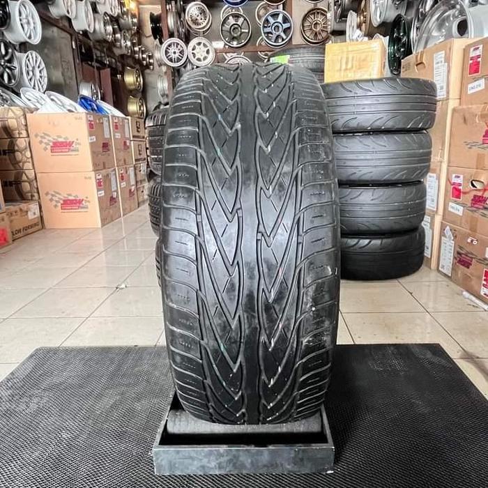 BAN TOYO 225/50 R18
