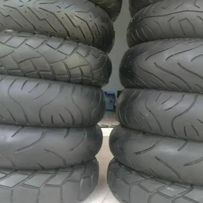 menjual ban Bekas original copotan motor nmax depan &belakang