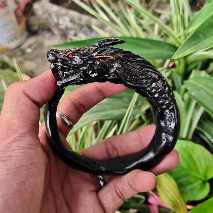 Gelang Bracelets  Kayu  akar bahar hitam ukir naga tanduk size sedang
