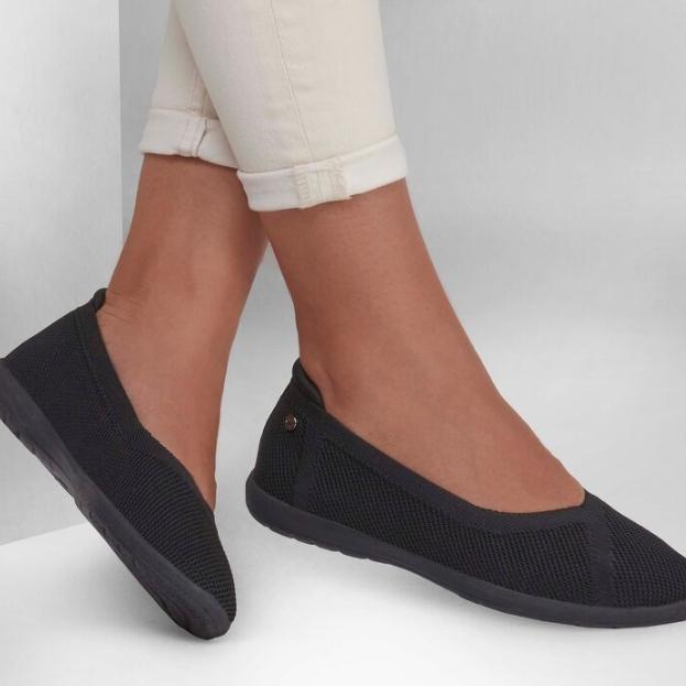Sale!! Sepatu Slip On Wanita Original BNIB Skechers Cleo Sport BBK
