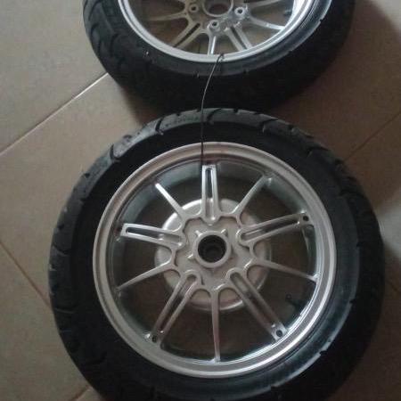 velg luigy vespa sprint model mk