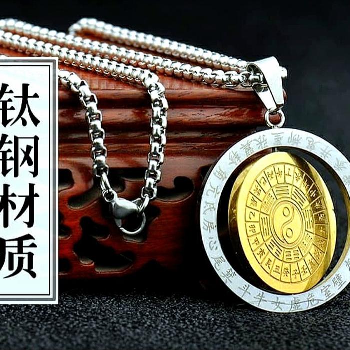 kalung liontin titanium Ying Yang Pakua diagram rejeki proteksi
