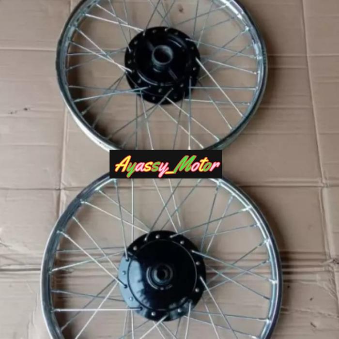 PELEK VELG MOTOR ASTREA GRAND SEPASANG.