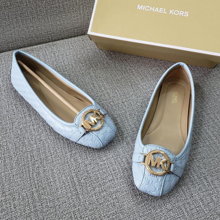 SEPATU MK FULTON FLATS EMBOSSED VISTA BLUE