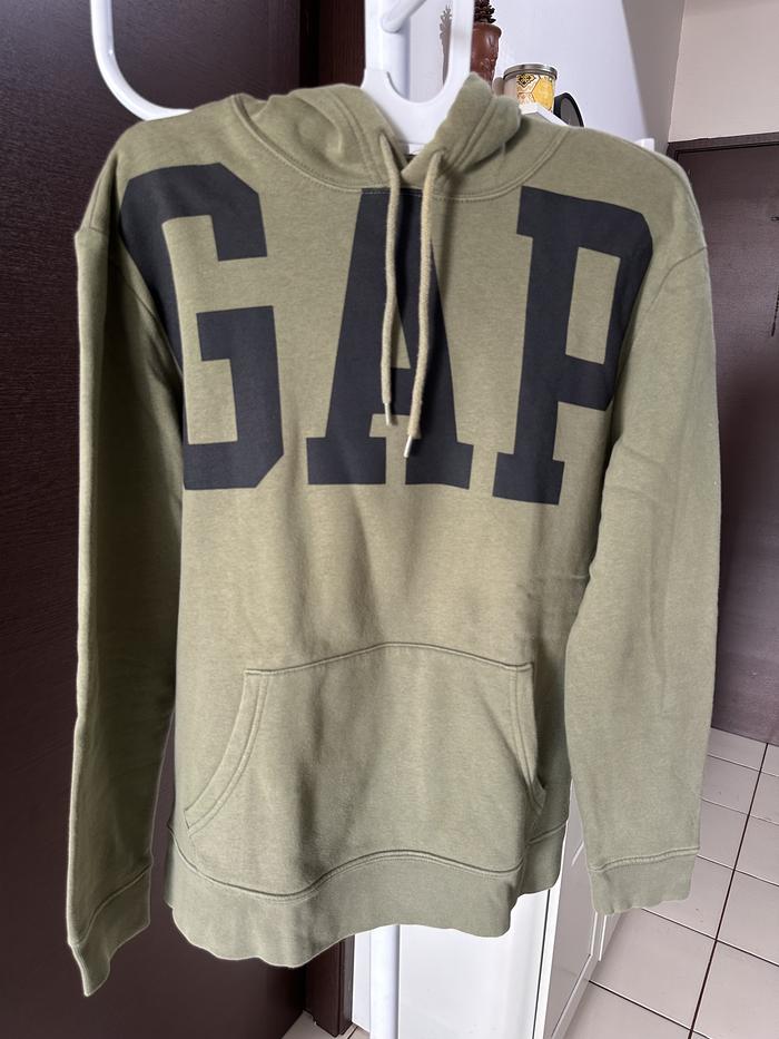 GAP ARMY SWEATER WITH HOODIE / SWEATER PRIA