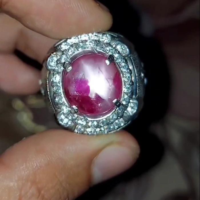batu Natural ruby Star Burma