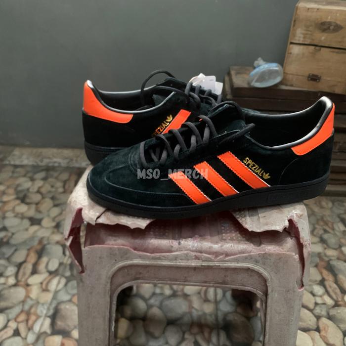Adidas Spezial black oren