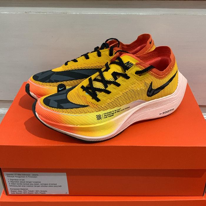nike zoomx vaporfly next% 2 ekiden gold university yellow original run