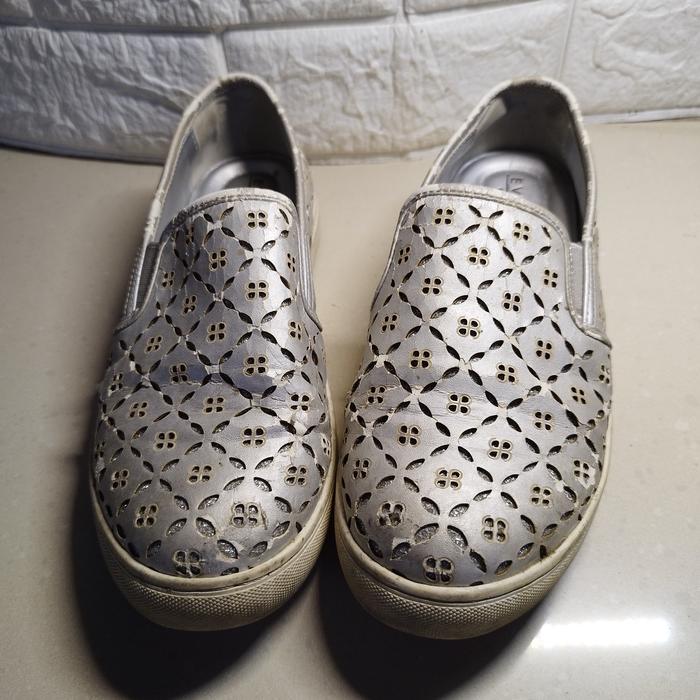 sepatu everbest carmesi uk 36