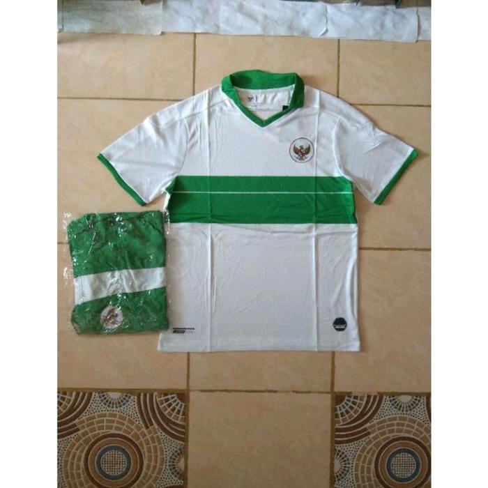 1 SET TIMNAS Indonesia Away Setelan Celana 2020