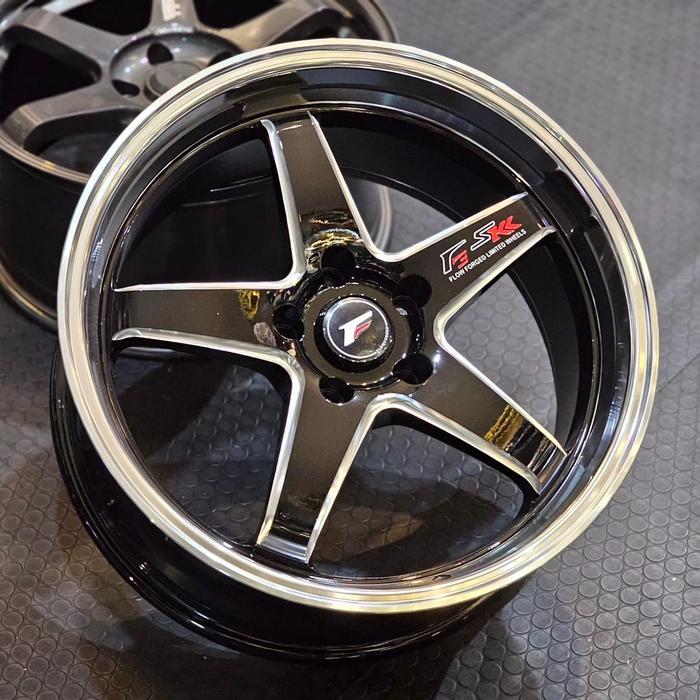 velg SAMLONG JF LUXURY R18 lebar 8,5 et 22 velg ring 18 zenix venturer