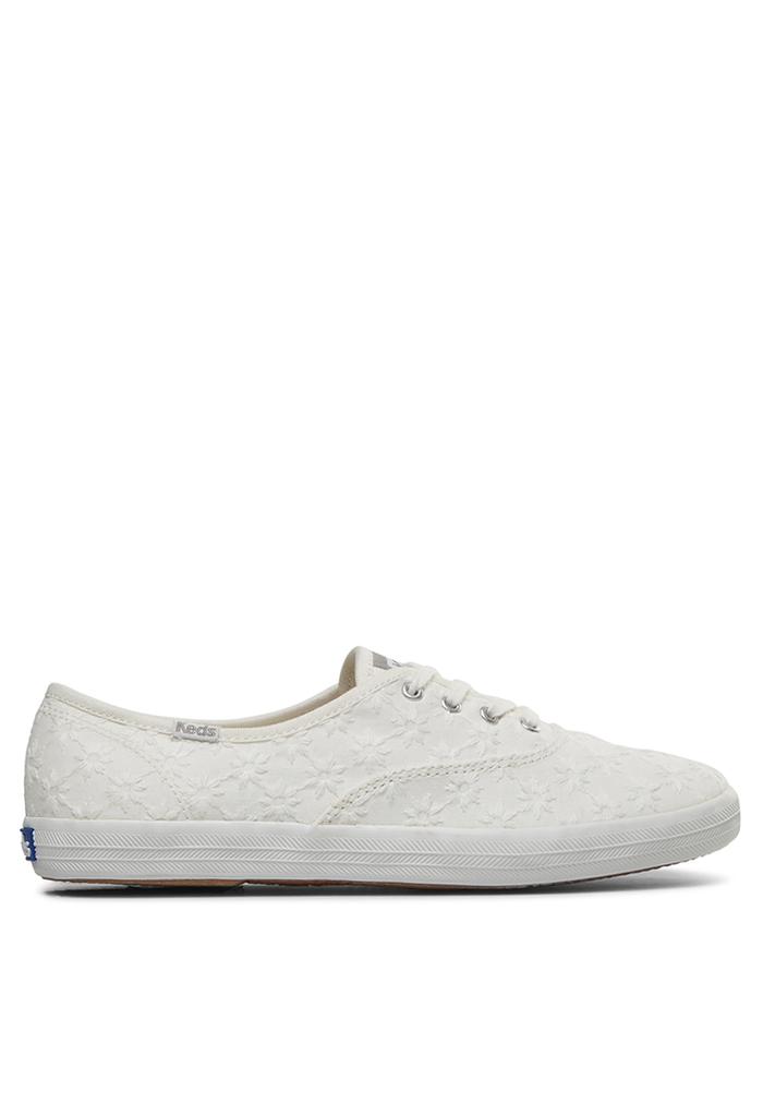 Sepatu Sneakers Wanita Keds Champion Starburst Eyelet