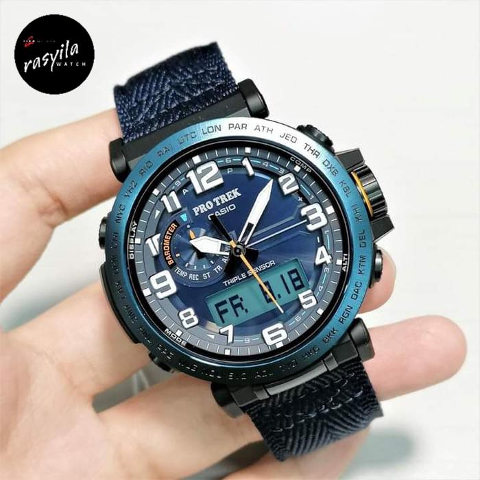 Casio ProTrek Pro Trek PRG-601YB / PRG601YB - 2DR Navy Canvas