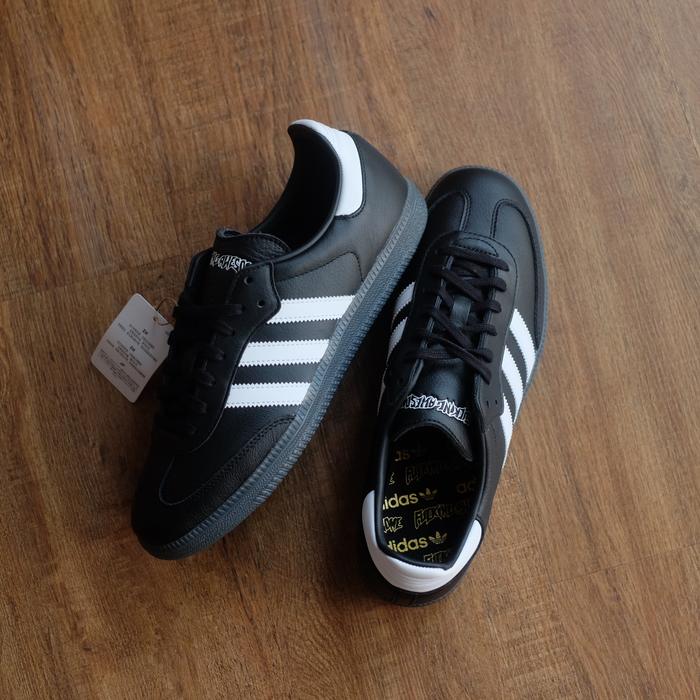 ADIDAS SAMBA FUCKING AWESOME