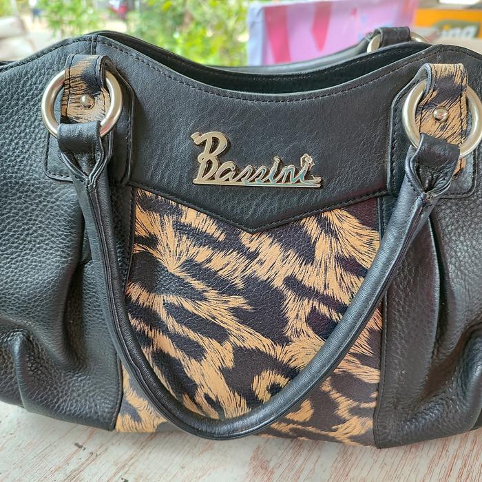 Tas wanita Arnaldo Bassini Italy