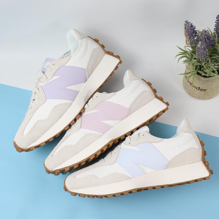NB 327 Moonbeam