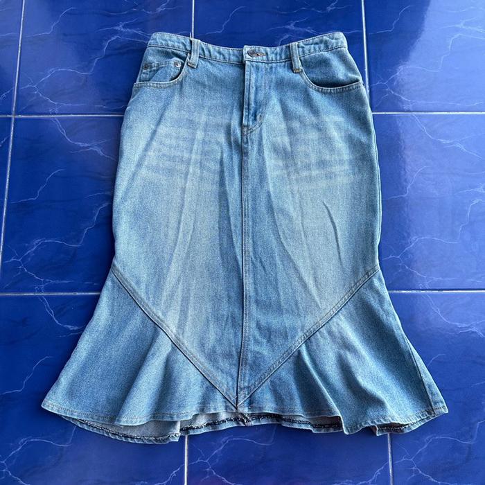 Preloved denim midi mermaid skirt