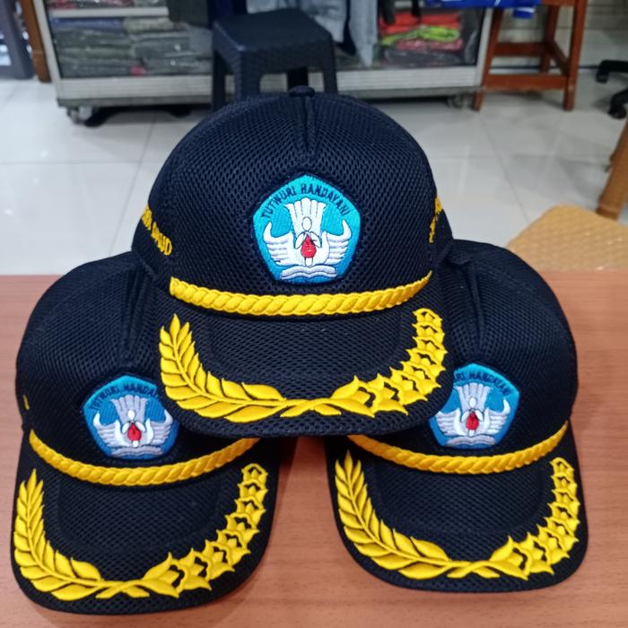 topi tutwuri.  topi guru.  topi pns topi dikbud