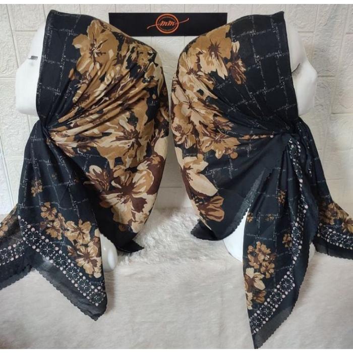 Hijab Segi Empat Deenay Kw Motif Black Voal Scarf
