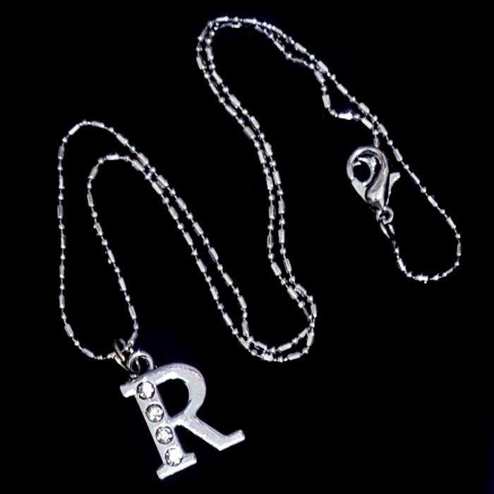 Kalung Huruf R