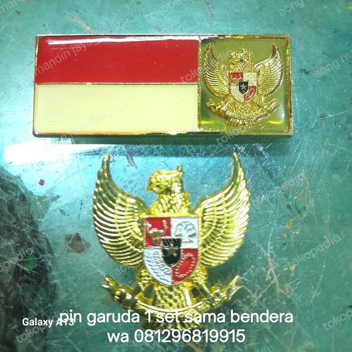 pin Garuda+pin bendera merah putih
