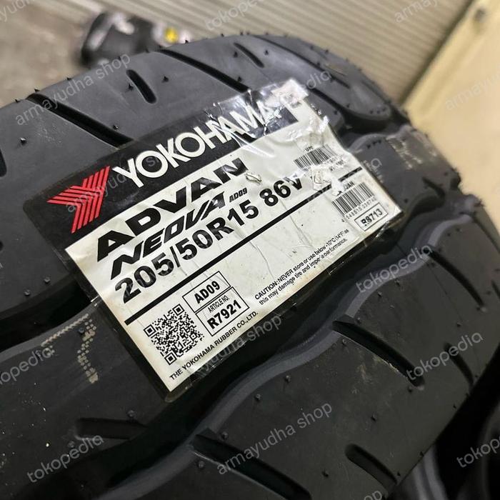Ban Semi Slick Yokohama advan Neova AD09 ring 15 205/50