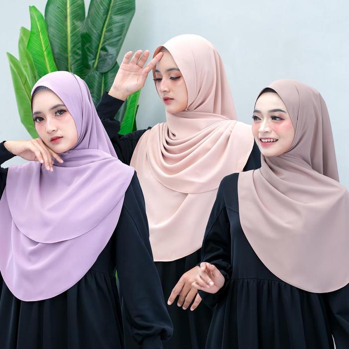 Pashmina Curve Seamless Mecca by daffahijab