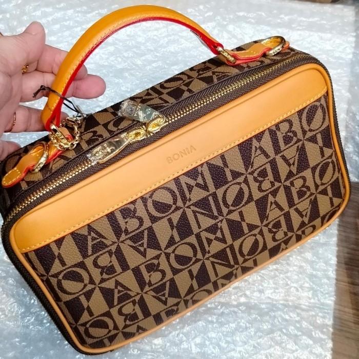 Tas bonia original motif monogram model handbag camera
