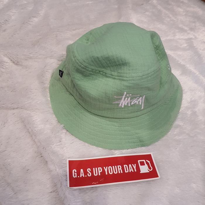 STUSSY • GRAFFITI GAUZE BUCKET HAT
