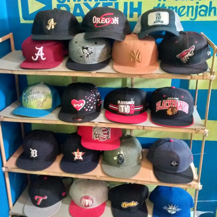 topi second branded bekas