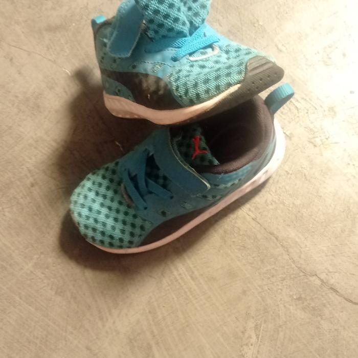 Sepatu Puma Kids Preloved