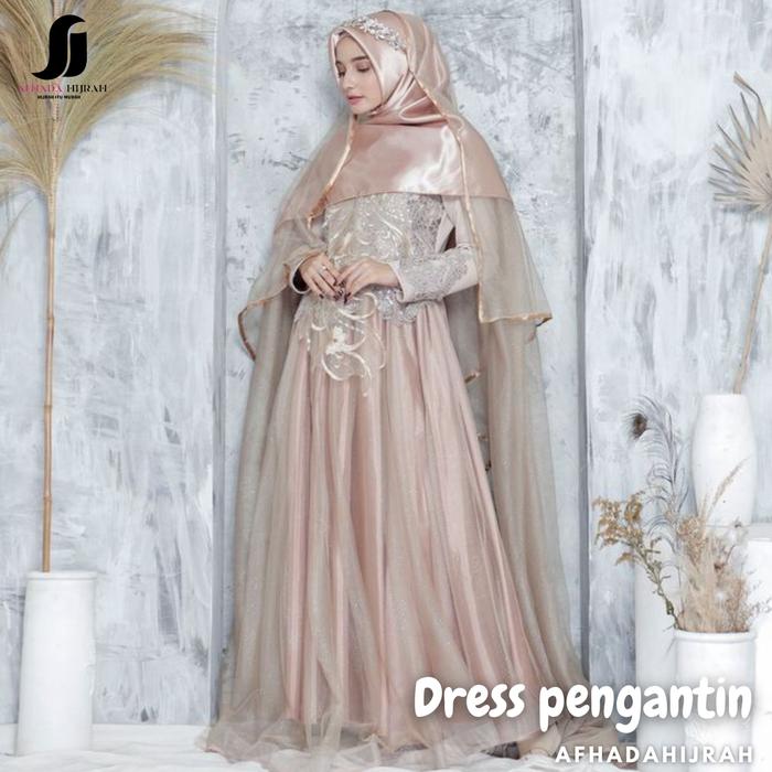 Gaun pengantin dress pesta syari formal gold terbaru baju hijab cadar