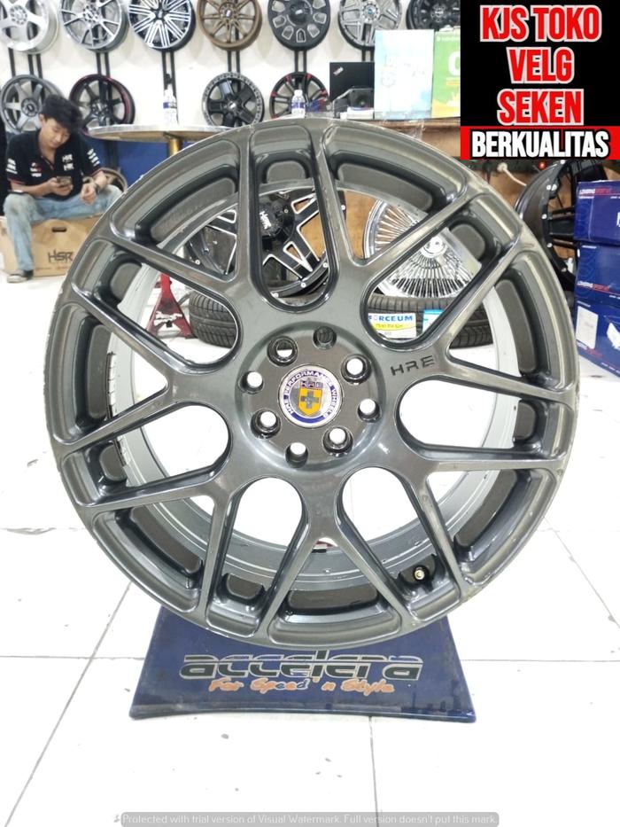 VELG SECOND MODEL HRE RING 17X7.5 HOLE 8X100/114.3 OFFSET 40 GREY