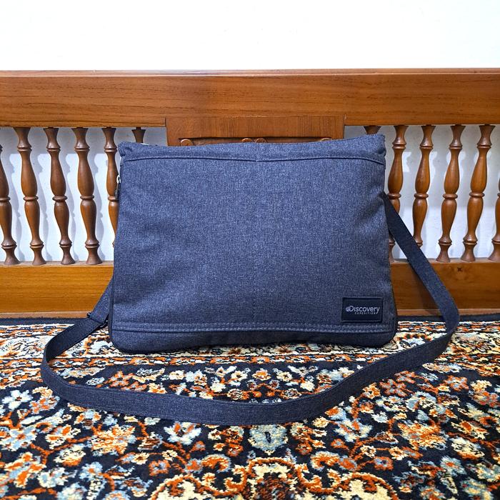 tas sling bag discovery expedition warna abu