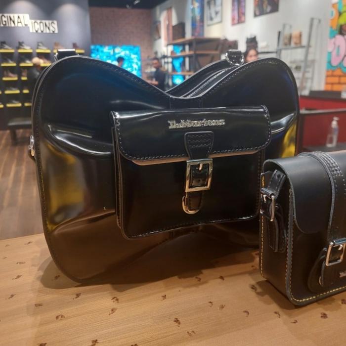 SALE!!! DOCMART TAS DR MARTENS BAG SATHCEL RIBBON BLACK NEW ORIGINAL