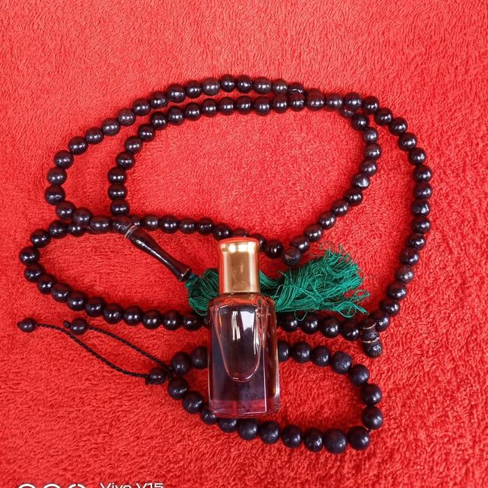 tasbih gaharu 10 mm. minyak wangi gaharu 10 grm . gelang gaharu 10 mm.