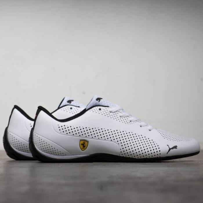 SEPATU PUMA SCUDERIA FERRARI DRIFT CAT 5 - WHITE BLACK
