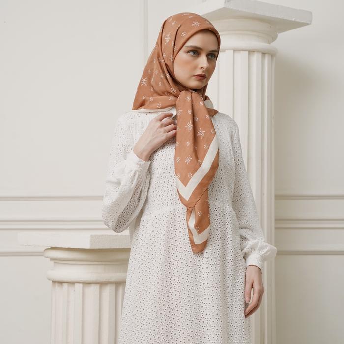 KHANAAN + MONOGRAM SCARF + BROWN
