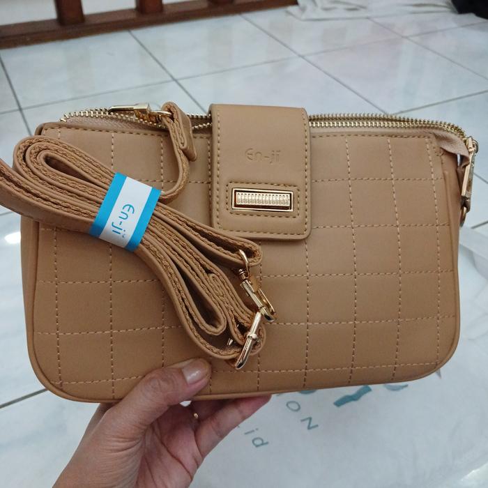 tas sling bag ketek wanita.branded